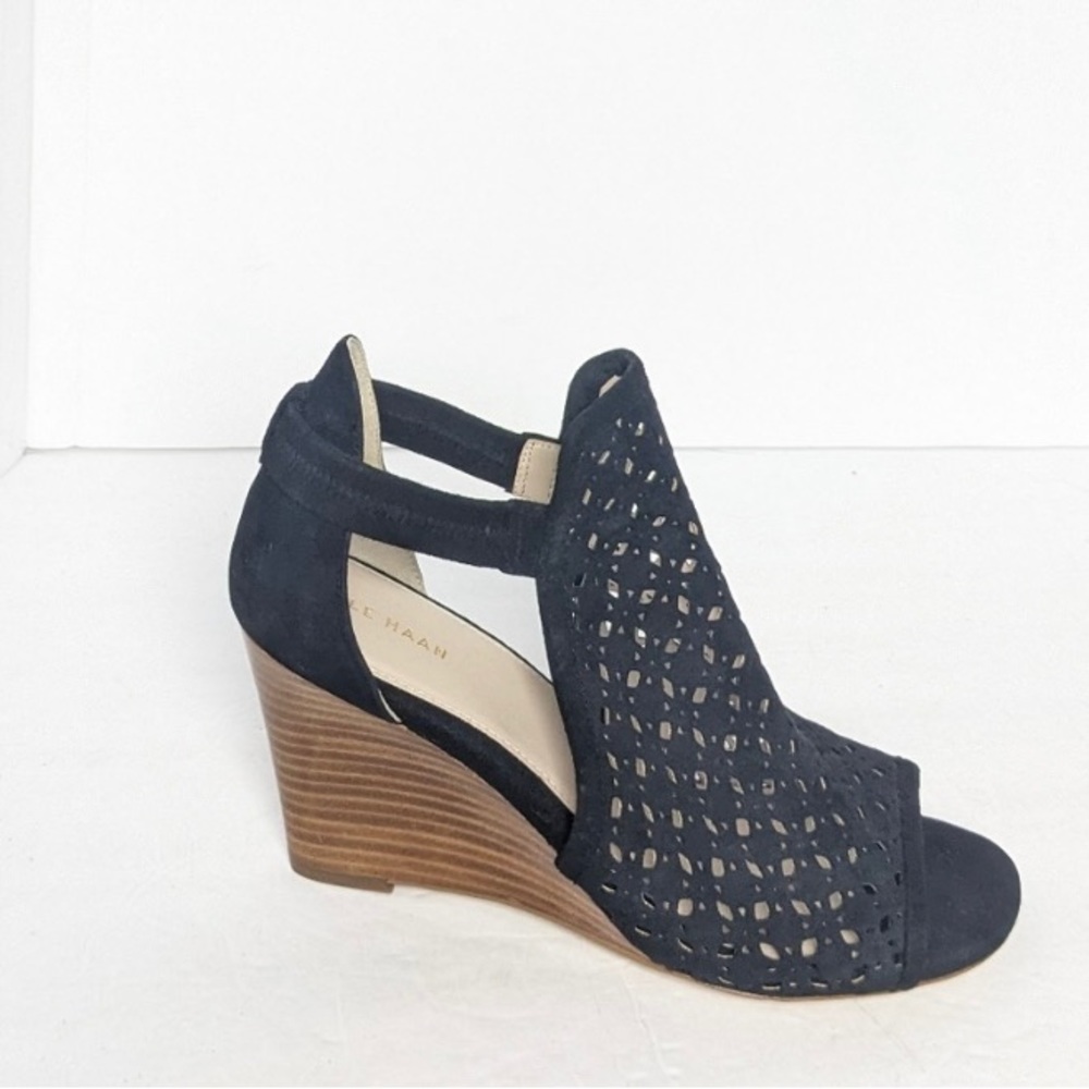 ⭐️$3⭐️ Cole haan edie suede wedge sandals